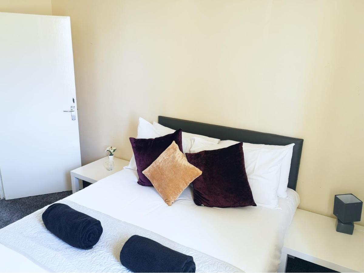 Derwent Street Apartment 2 - Self Contained - 2 Bed Self Catering Apartment Workington Extérieur photo