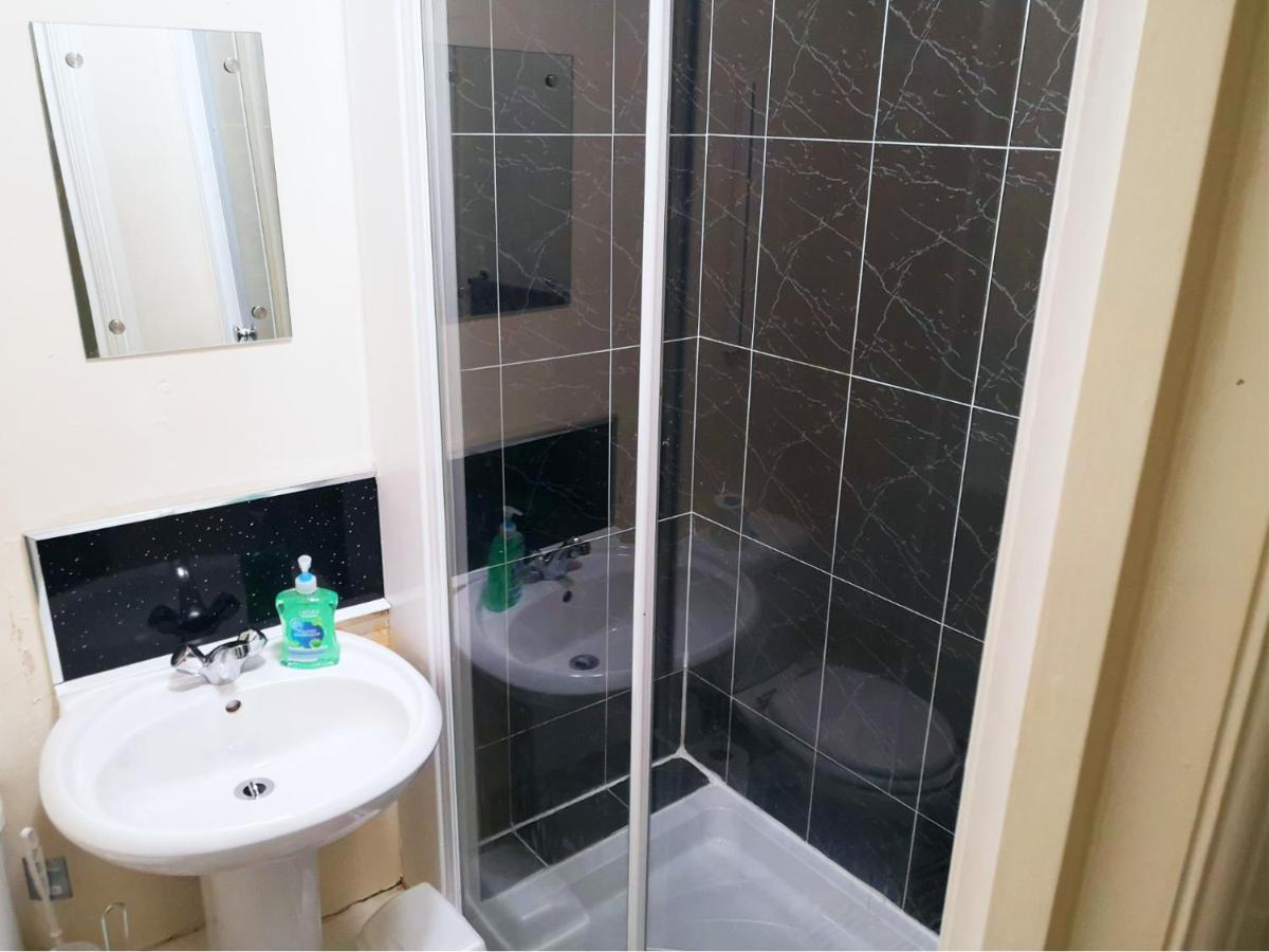 Derwent Street Apartment 2 - Self Contained - 2 Bed Self Catering Apartment Workington Extérieur photo